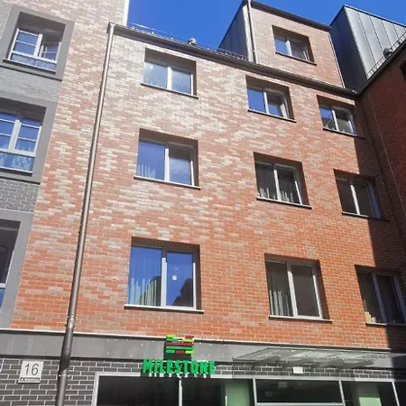 Hostel Milestone Center